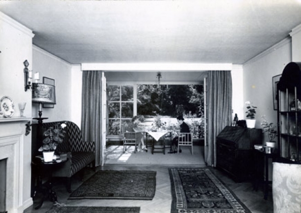 A WGC home interior (undated) from the Louis de Soissons archive A WGC home interior (undated) from the Louis de Soissons archive
