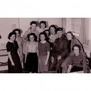 MurphyRadio-tracers+printroom-staff-May1942fb