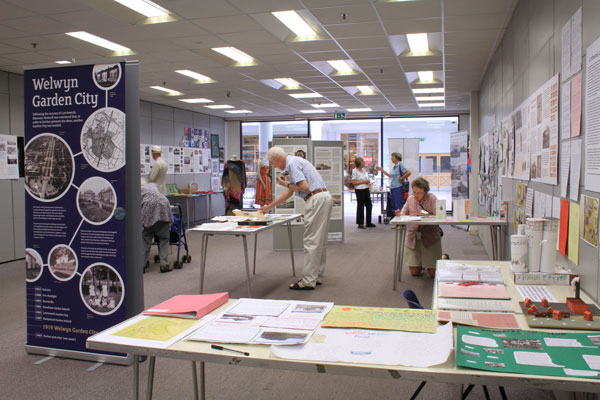 Viewing the display